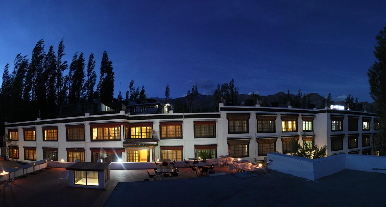Mandala Hotel Leh Ngoại thất bức ảnh