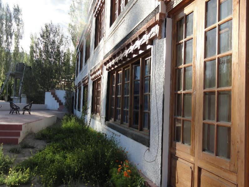 Mandala Hotel Leh Ngoại thất bức ảnh