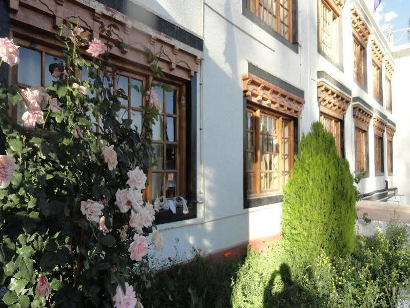 Mandala Hotel Leh Ngoại thất bức ảnh